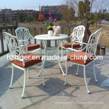 Belle chaise et table, ensembles de meubles de jardin extérieur